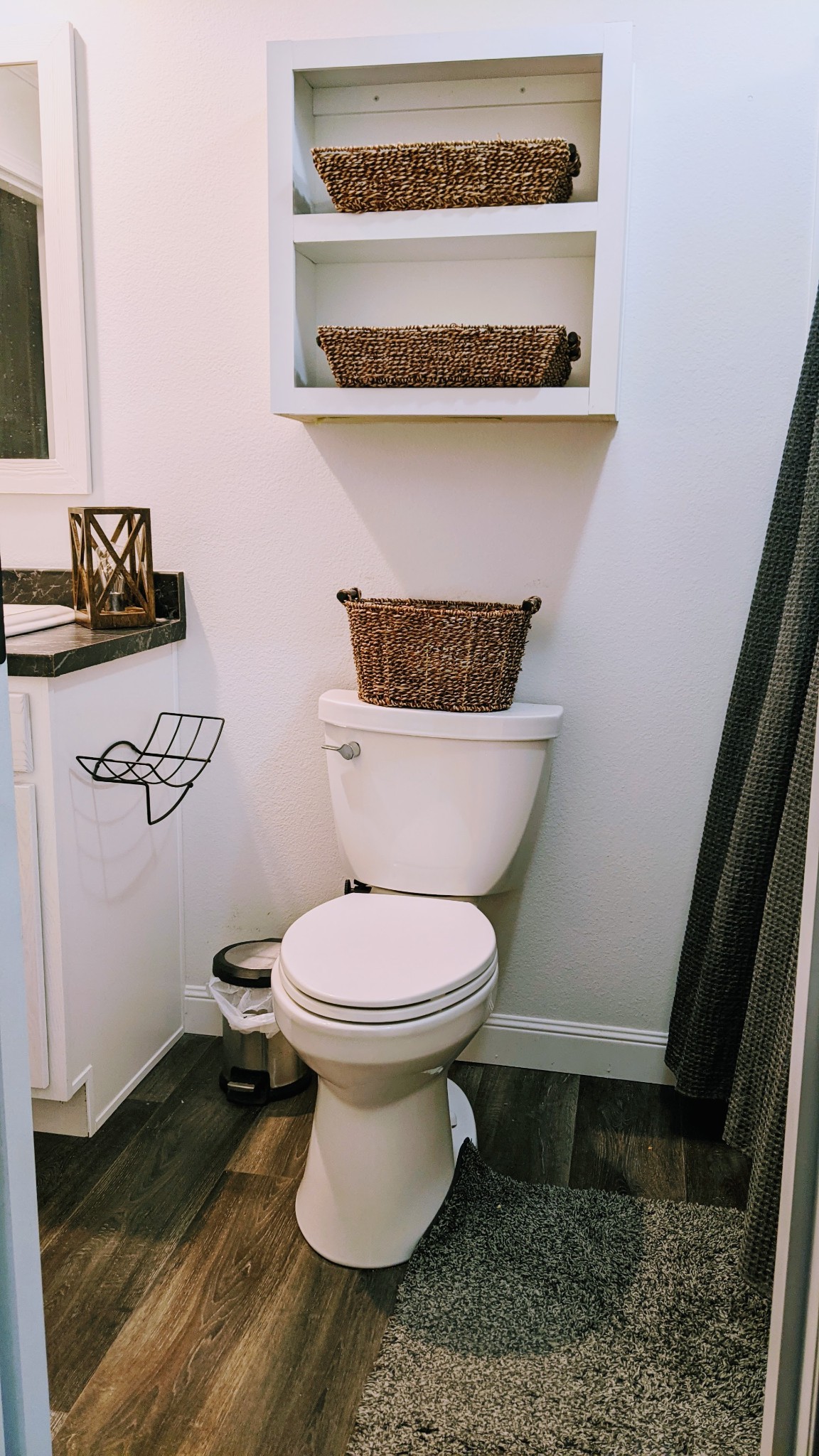 531 Pea Ridge Road Chestnut Mound, TN 38552 - Photo 14 of 91 a bathroom with a toilet and a mirror