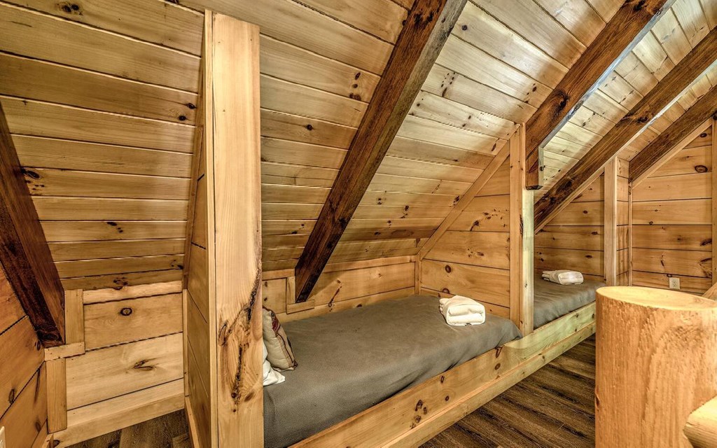 343 Muller Lane Ellijay, GA 30540 - Photo 18 of 35