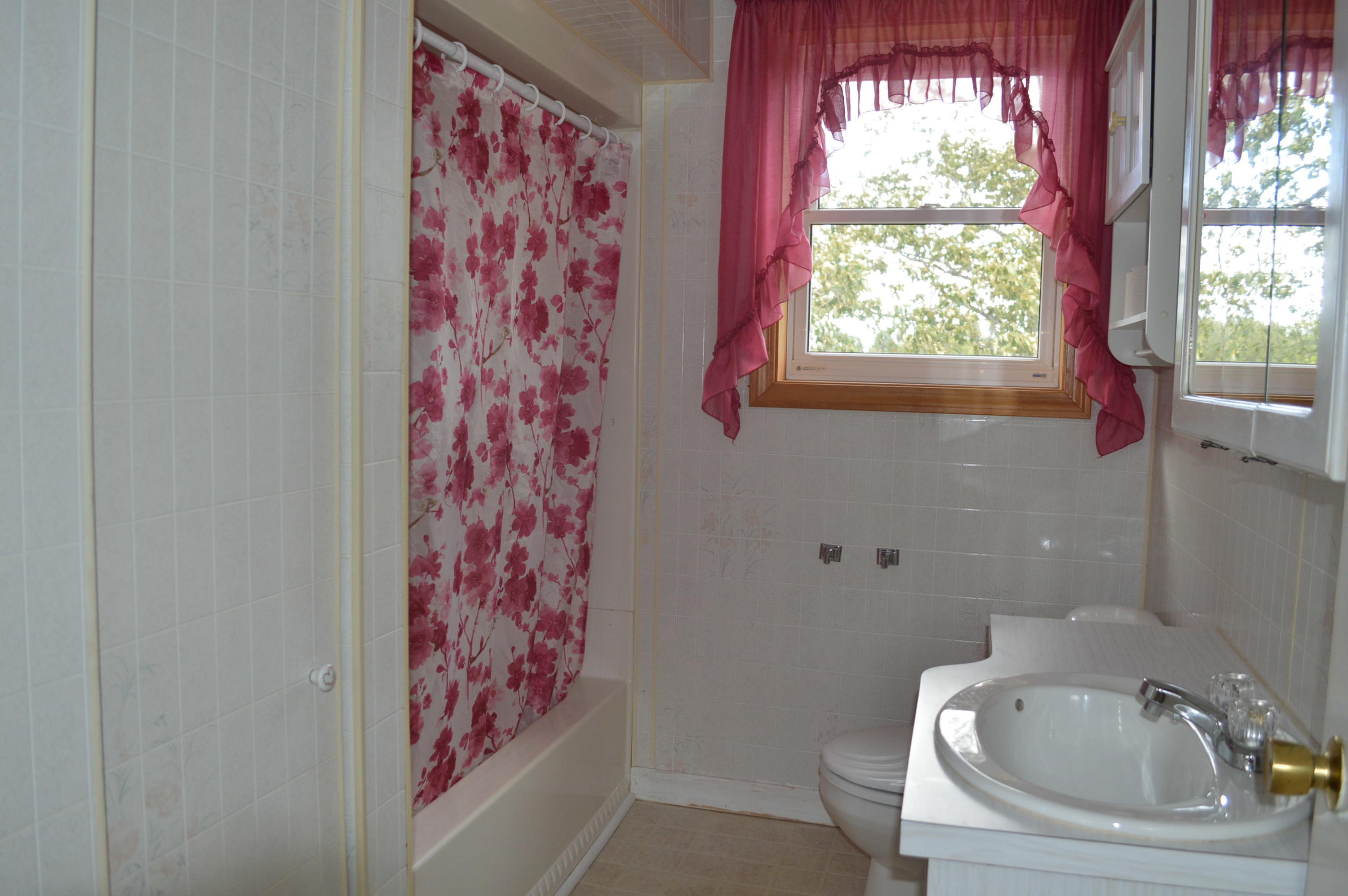 33 Quimby Road Winterville Plt, ME 04739 - Photo 26 of 34 Full Bathroom