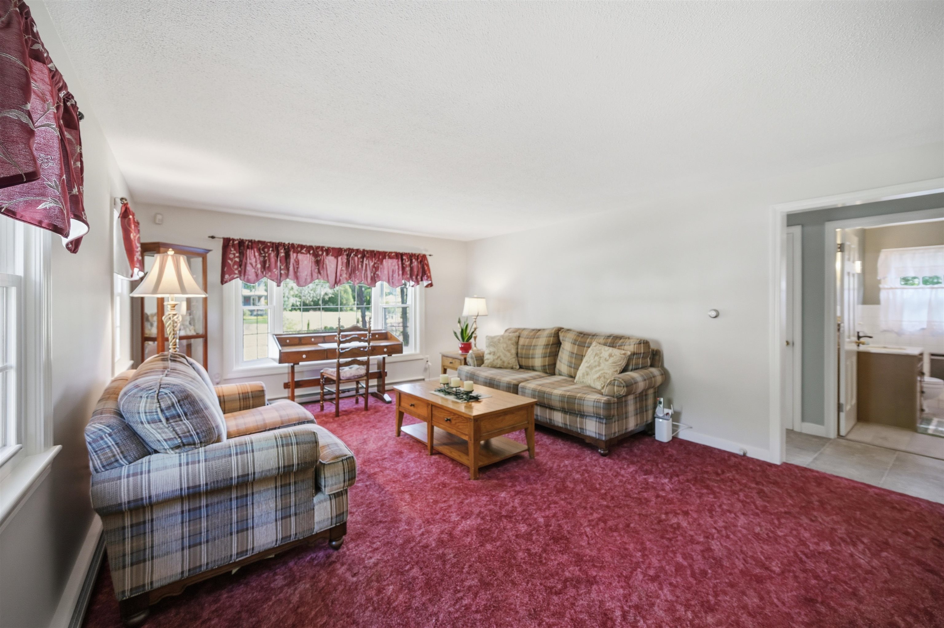 23 Rustic Lane Plaistow, NH 03865 - Photo 21 of 50