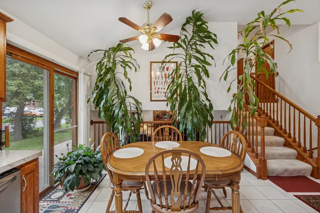 $388,900 | 5524 Christopher Drive, Oak Forest, IL 60452