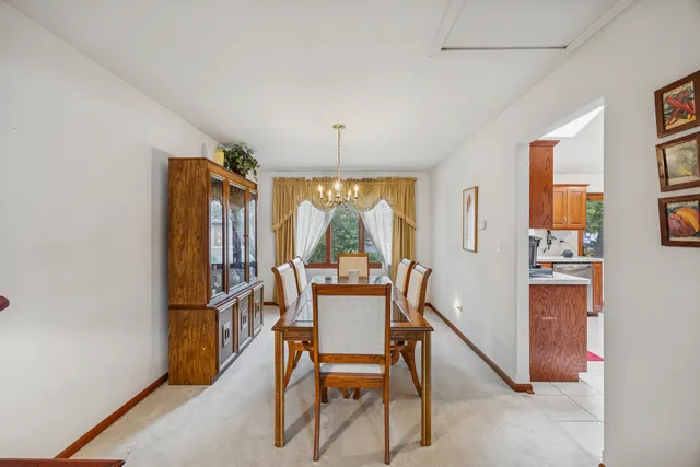 $388,900 | 5524 Christopher Drive, Oak Forest, IL 60452