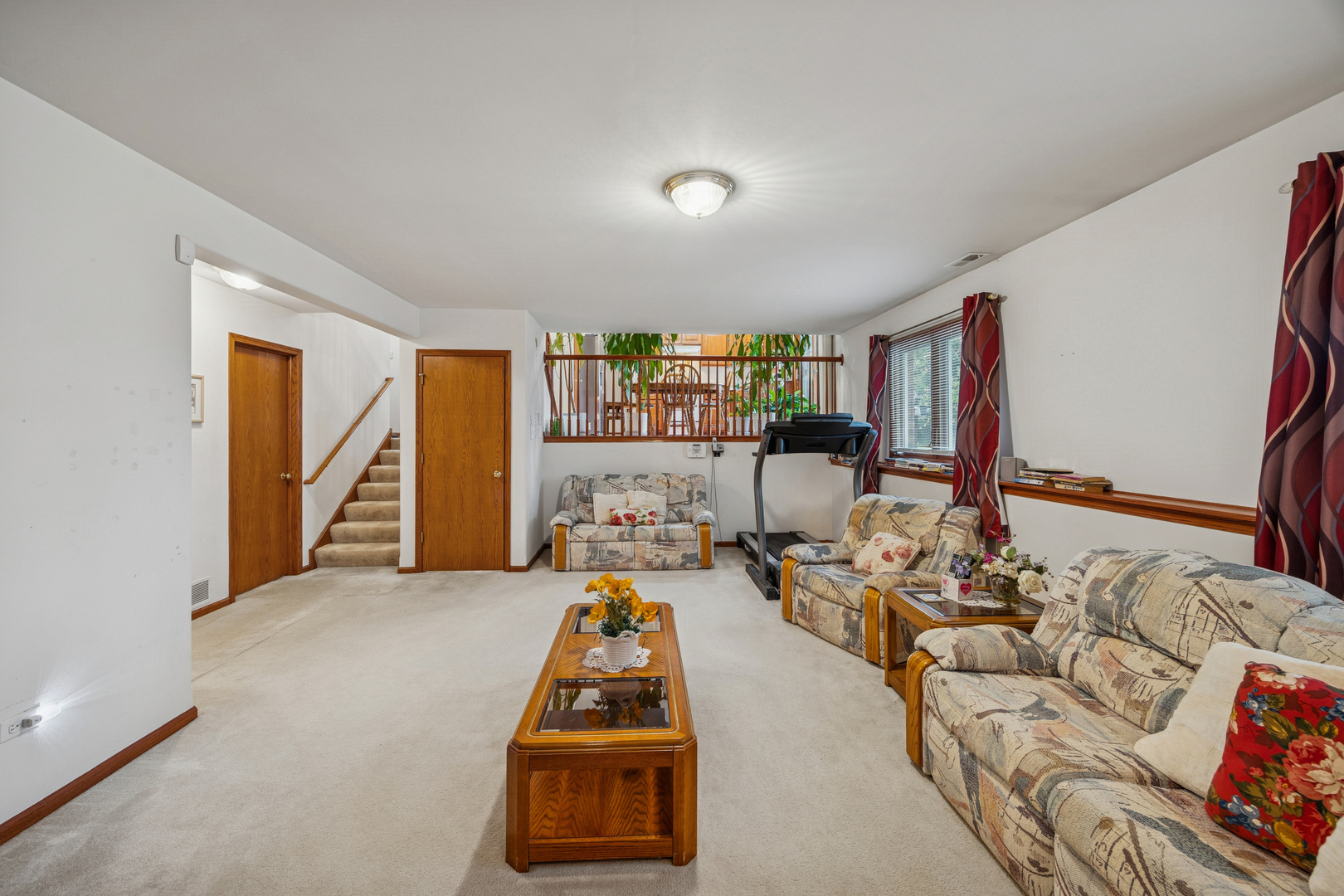 5524 Christopher Drive Oak Forest, IL 60452 - Photo 9 of 20 a bedroom with furniture and a large window
