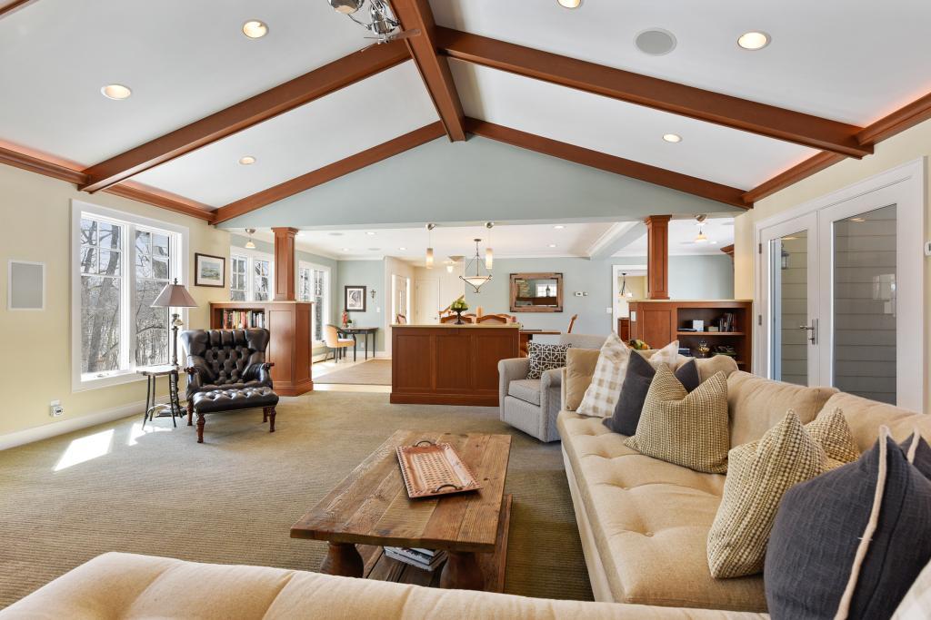 2212 Oakland Road Minnetonka, MN 55305 - Photo 15 of 51 Gallery Image 15