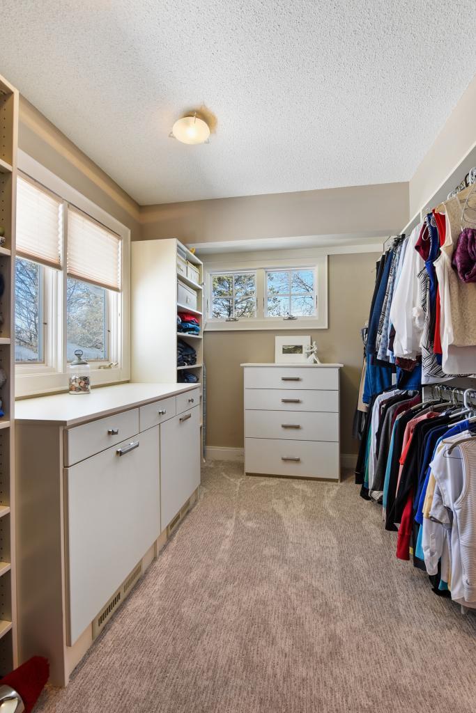 2212 Oakland Road Minnetonka, MN 55305 - Photo 34 of 51 Gallery Image 34