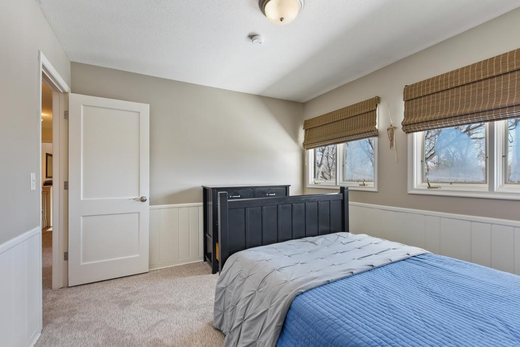 2212 Oakland Road Minnetonka, MN 55305 - Photo 37 of 51 Gallery Image 37