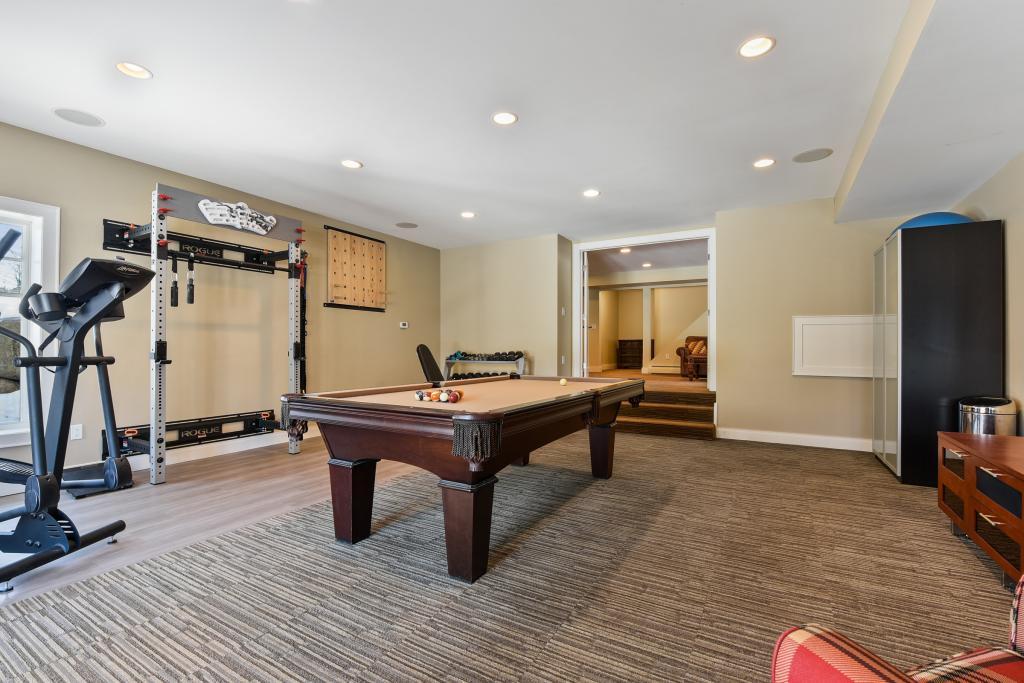 2212 Oakland Road Minnetonka, MN 55305 - Photo 43 of 51 Gallery Image 43