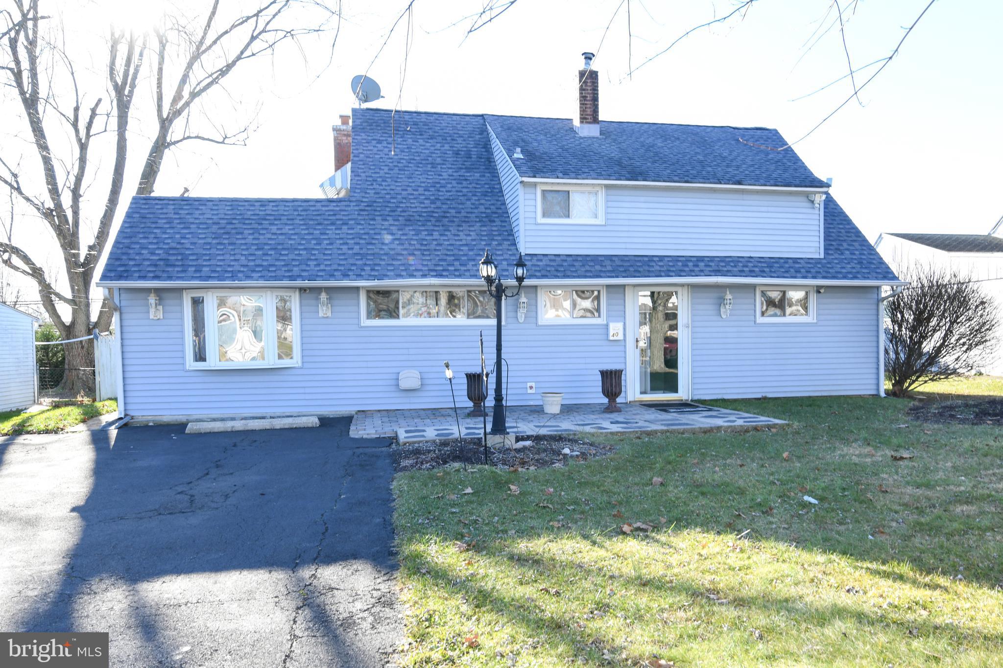 40 Inland Road Levittown, PA 19057 - Photo 1 of 17 Gallery Image 1