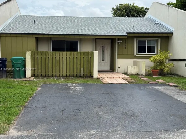 $439,900 | 11504 Southwest 124th Court, Miami, FL 33186