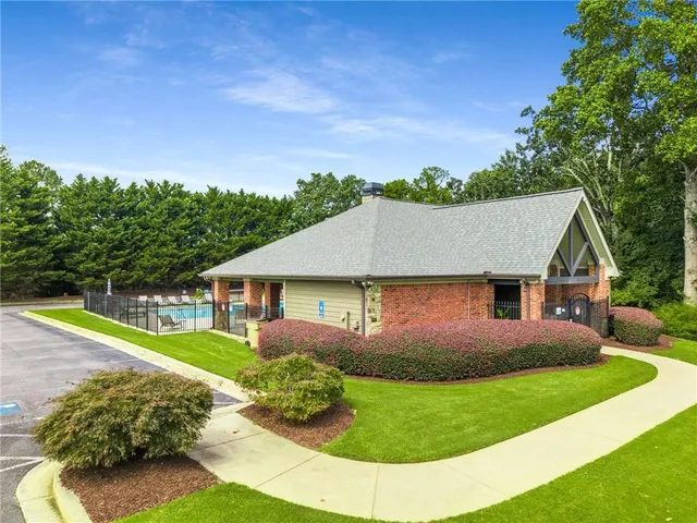 $1,015,000 | 5055 Pointer Ridge, Flowery Branch, GA 30542
