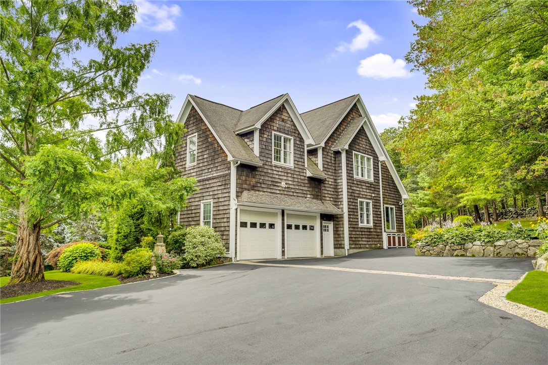 332 Log Road Smithfield, RI 02917 - Photo 3 of 40 Side view