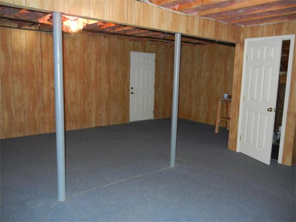 42 Clark Road Sturbridge, MA 01518 - Photo 18 of 19 a view of a small space