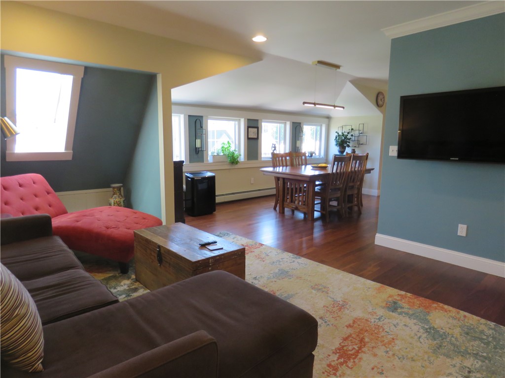 276 George Street, Unit 4 Providence, RI 02906 - Photo 3 of 19