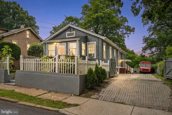 $540,000 | 4512 31st Street, Mount Rainier, MD 20712