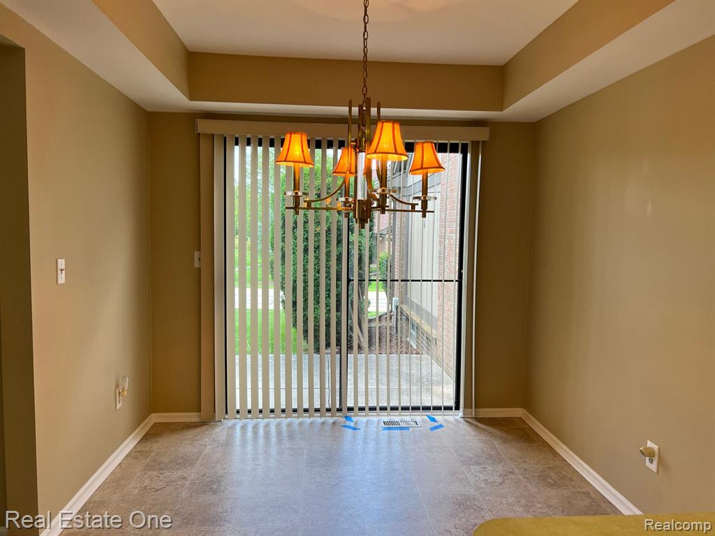 396 Meadow Bridge Drive, Unit 130 Rochester, MI 48307 - Photo 12 of 26