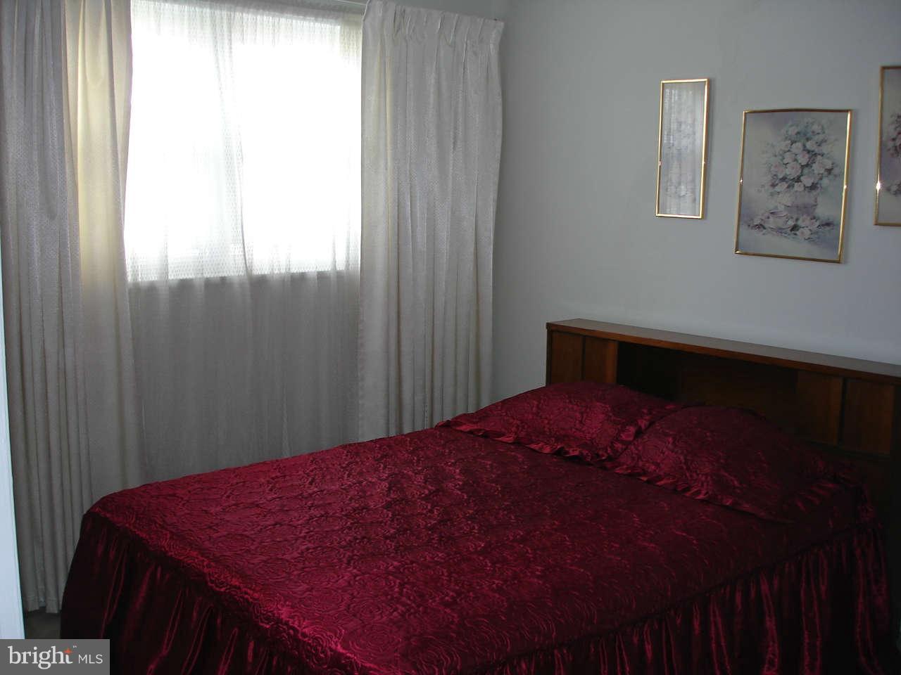 1904 Jasmine Road Baltimore, MD 21222 - Photo 15 of 30 Bedroom