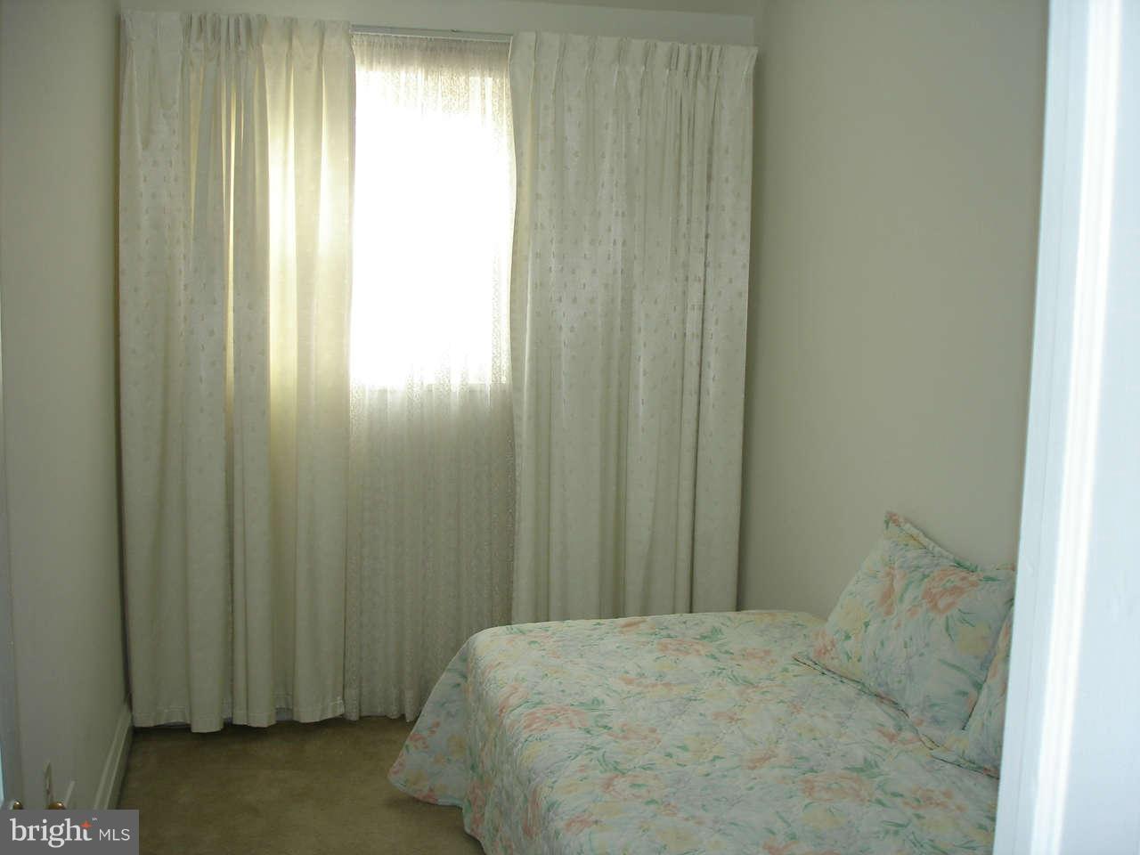 1904 Jasmine Road Baltimore, MD 21222 - Photo 16 of 30 Bedroom