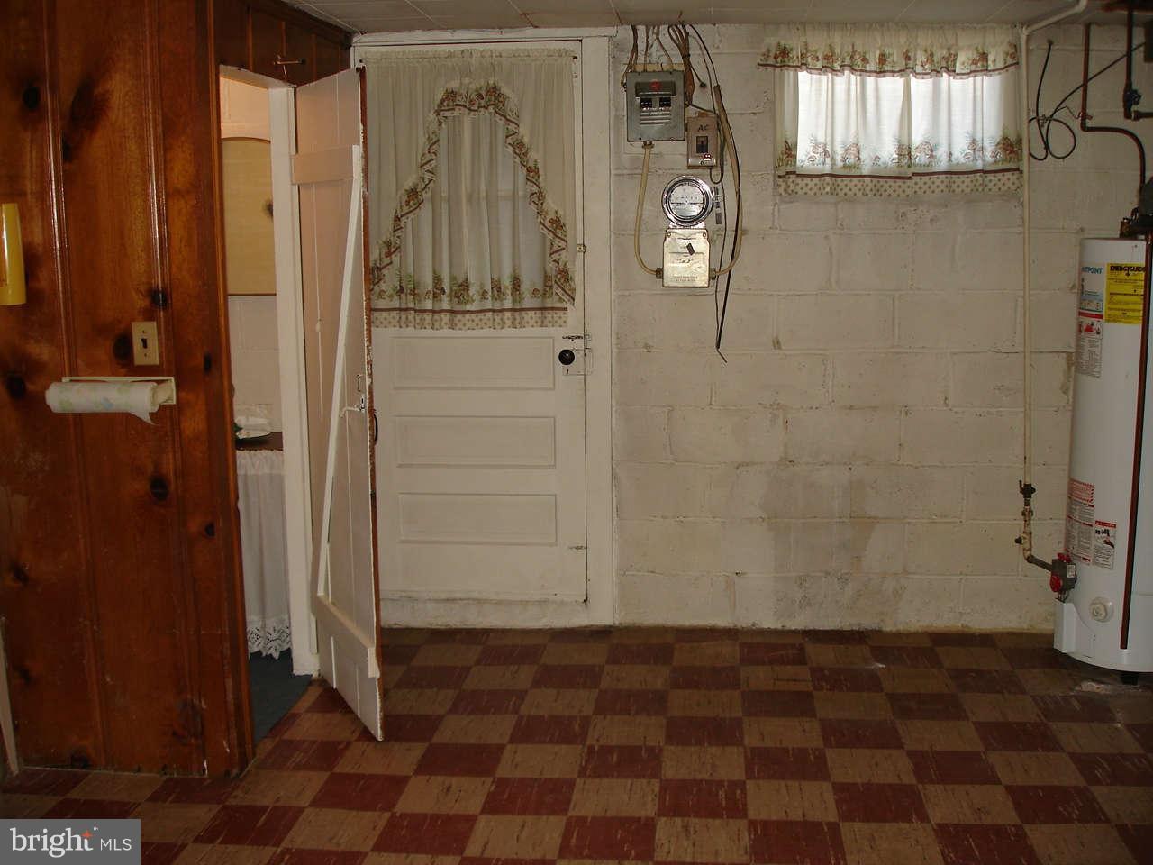 1904 Jasmine Road Baltimore, MD 21222 - Photo 22 of 30 Basement