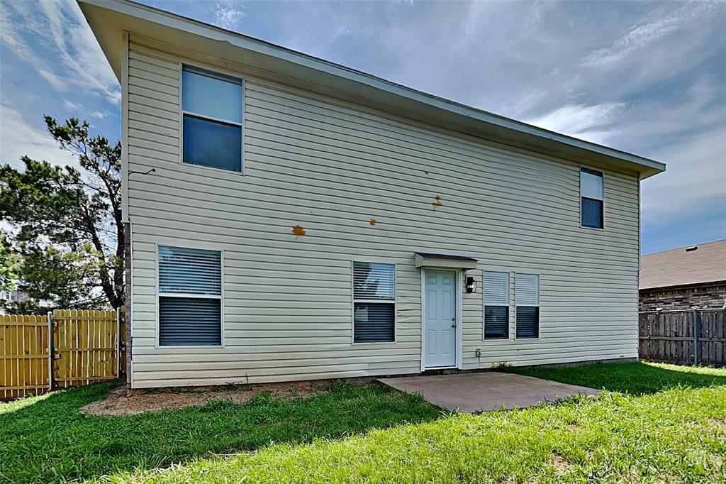 7900 Canoe Ridge Lane Denton, TX 76210 - Photo 19 of 21