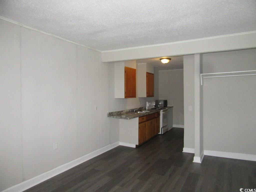 204 4th Avenue North, Unit 17 North Myrtle Beach, SC 29582 - Photo 6 of 11