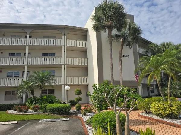 $2,200 | 3403 Bimini Lane, Unit F1, Coconut Creek, FL 33066