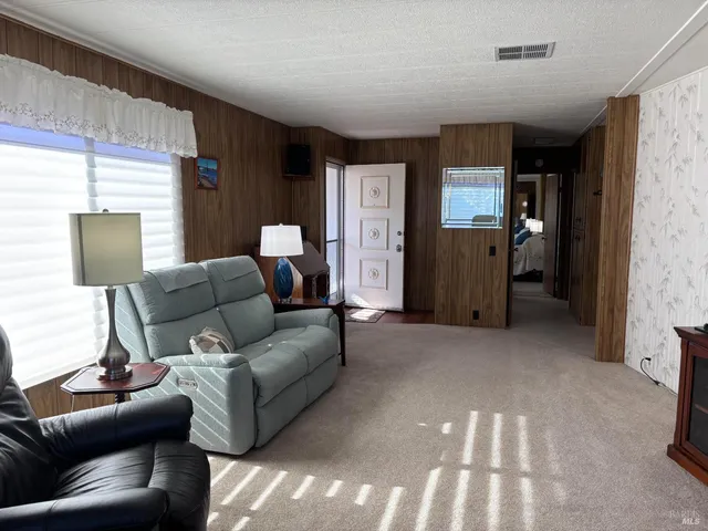 $165,000 | 109 Estrella Drive, Santa Rosa, CA 95403