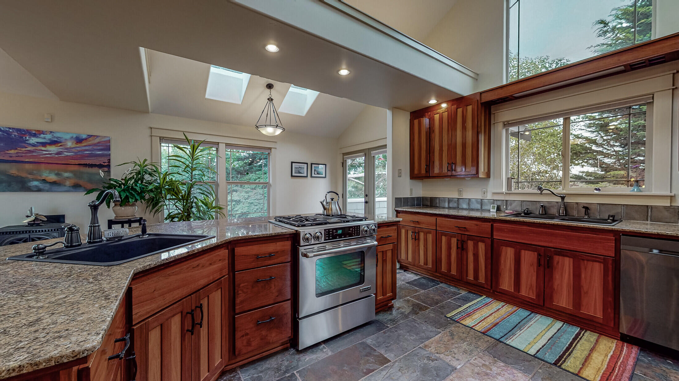 2255 Sunset Ridge McKinleyville, CA 95519 - Photo 21 of 90