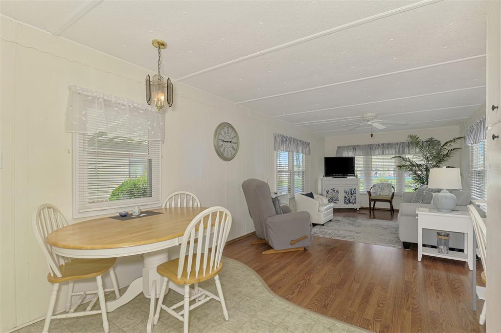 259 Inner Drive East Venice, FL 34285 - Photo 8 of 26 a living room with furniture and a window