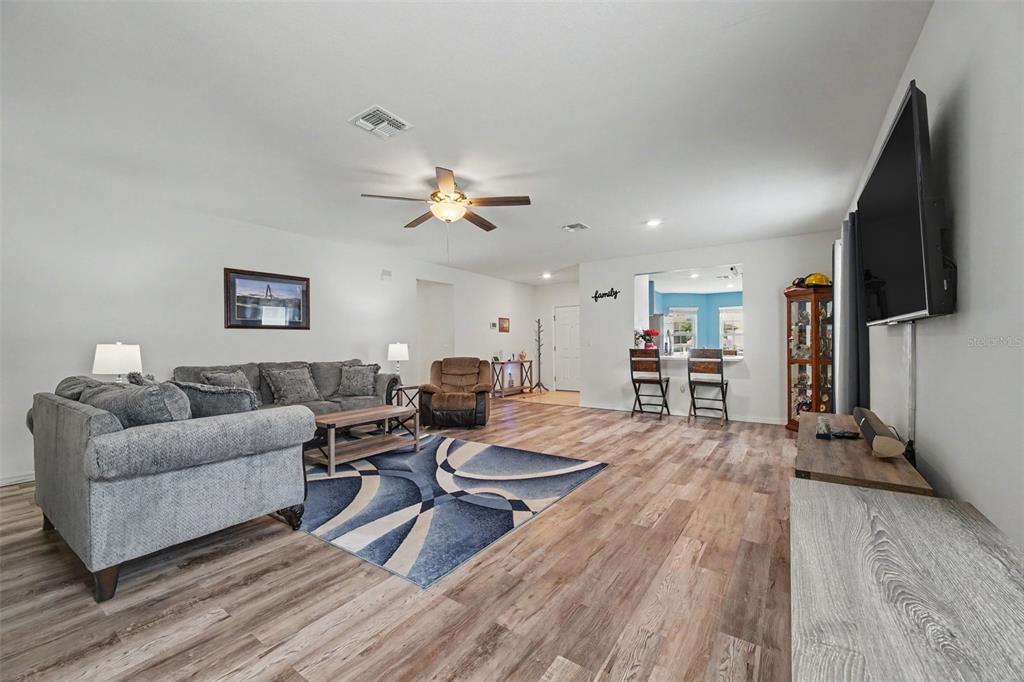 117 Old Mill Pond Road Edgewater, FL 32141 - Photo 4 of 23