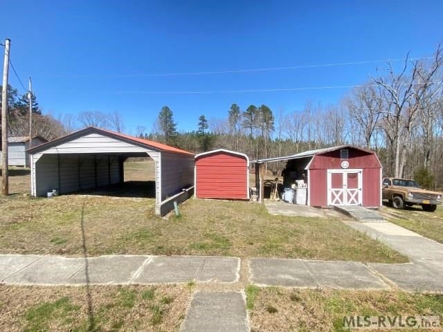 692 Clay Road Skipwith, VA 23968 - Photo 33 of 41 Gallery Image 33