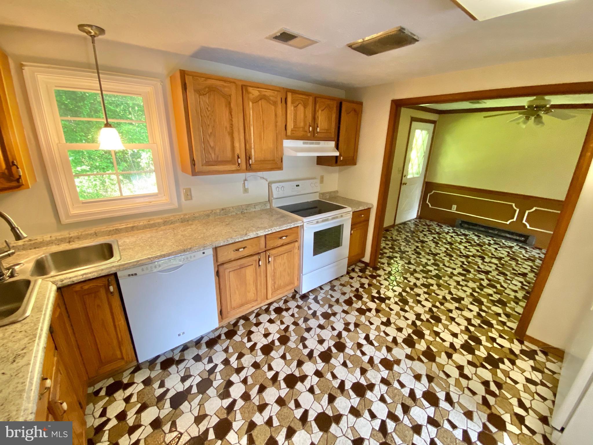3723 Remount Road Front Royal, VA 22630 - Photo 13 of 36