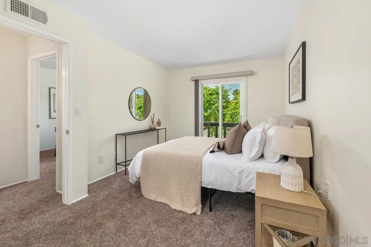12204 Rancho Bernardo Road, Unit B San Diego, CA 92128 - Photo 15 of 34
