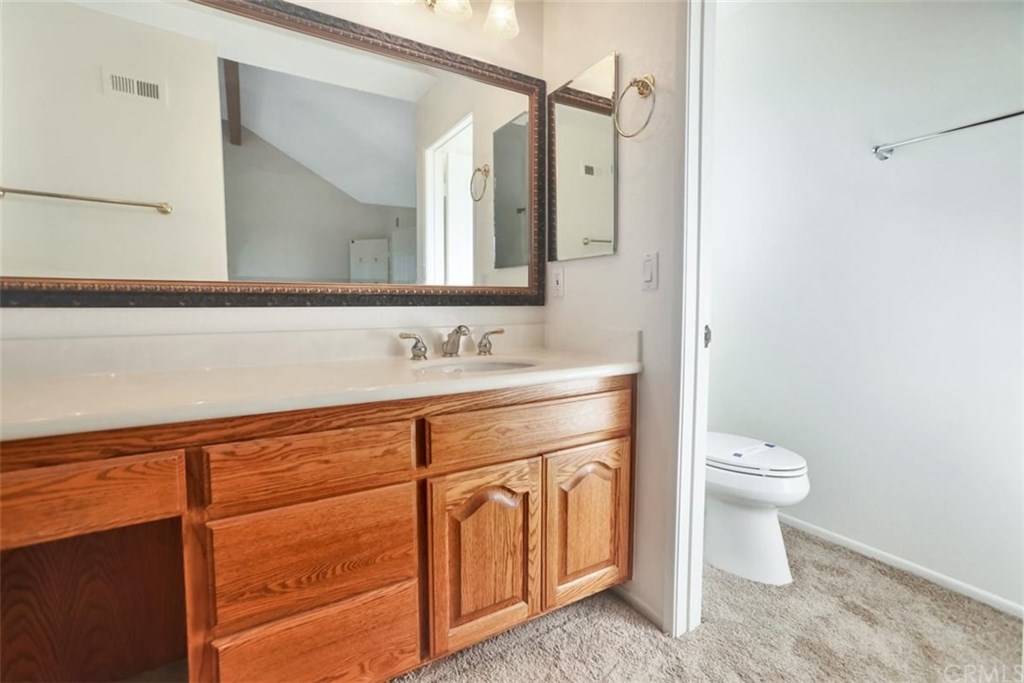 292 Palmer Street, Unit C2 Costa Mesa, CA 92627 - Photo 14 of 40 Master Bedroom on 1st Level has tons of counter and cabinet space.