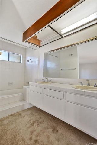 $770,000 | 292 Palmer Street, Unit C2, Costa Mesa, CA 92627