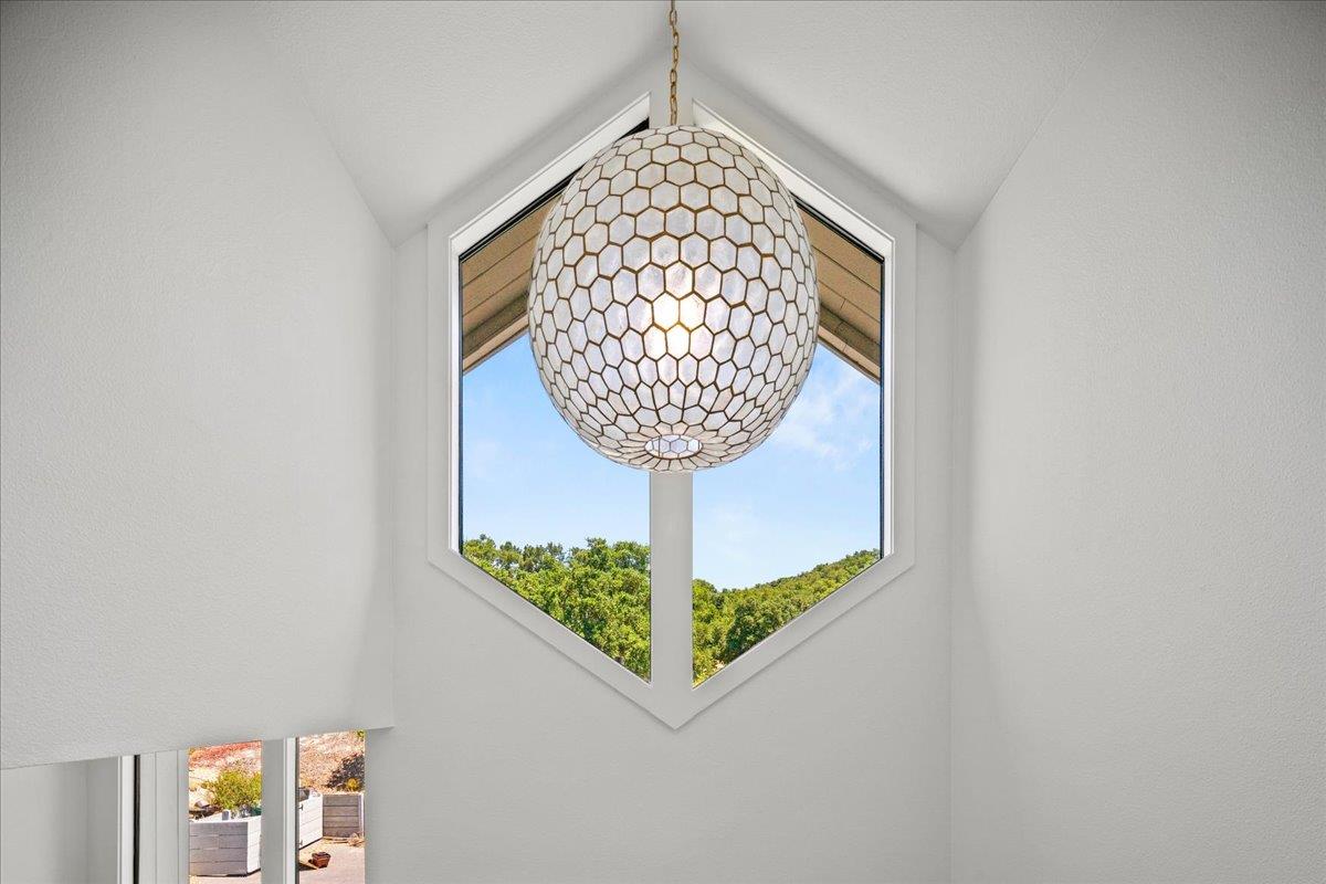 31499 Vía Las Rosas Carmel Valley, CA 93924 - Photo 23 of 44