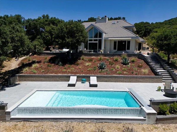 $2,890,000 | 31499 VÃa Las Rosas, Carmel Valley, CA 93924