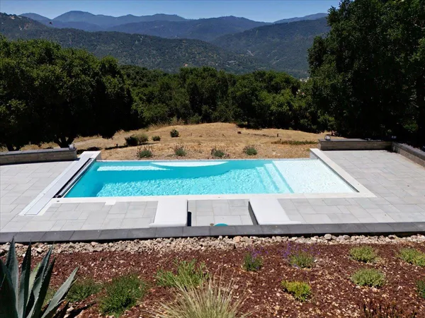 $2,890,000 | 31499 VÃa Las Rosas, Carmel Valley, CA 93924