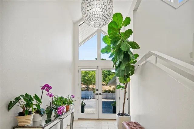 $2,890,000 | 31499 VÃa Las Rosas, Carmel Valley, CA 93924