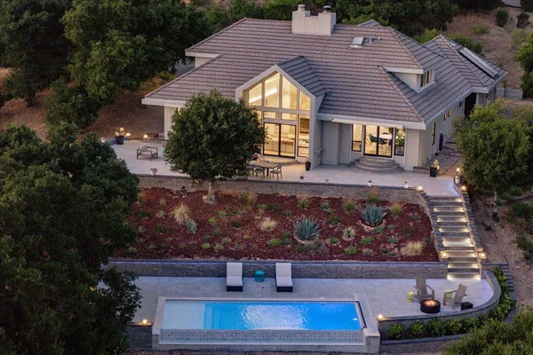 $2,890,000 | 31499 VÃa Las Rosas, Carmel Valley, CA 93924