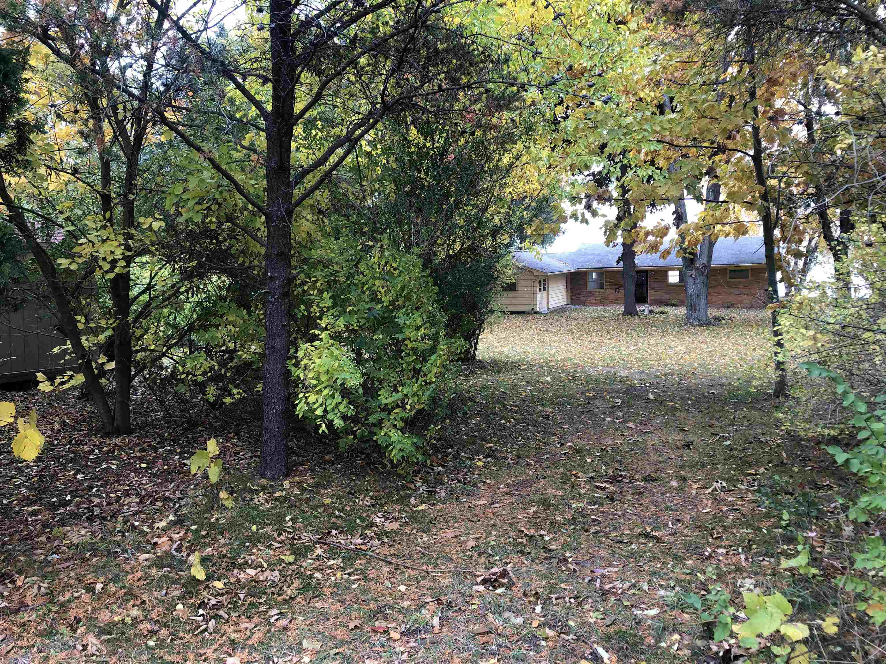9589 Center Road Traverse City, MI 49686 - Photo 36 of 42 1908377-37.JPG