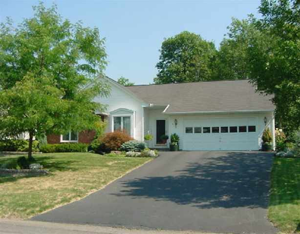 9 Robin Lane Rensselaer, NY 12144 - Photo 1 of 4 Photo 1