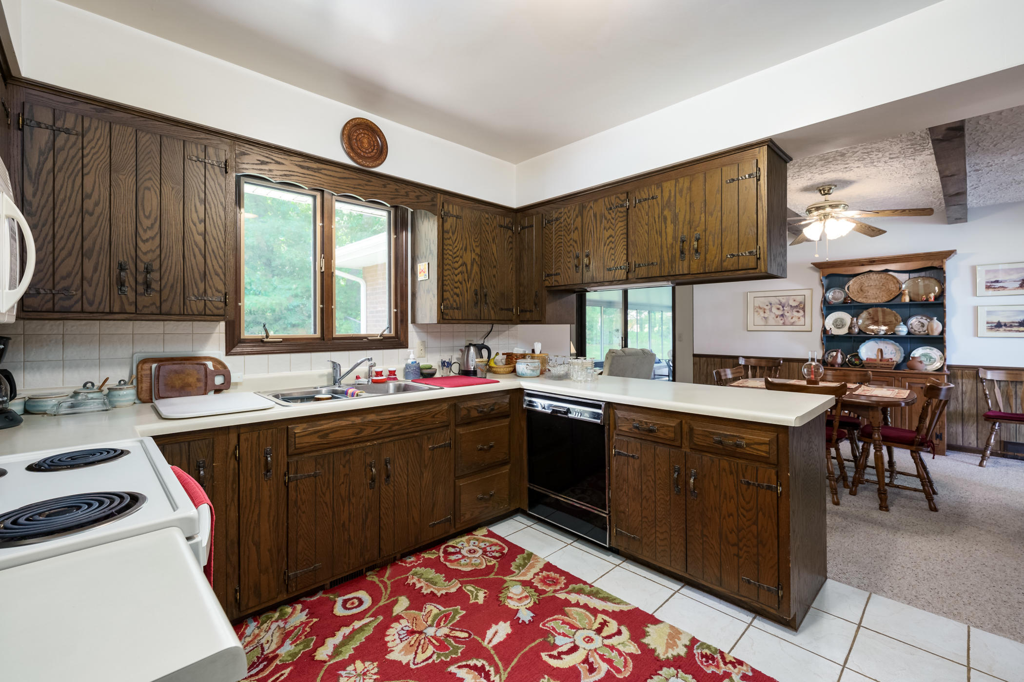 3536 Roll Ridge Avenue Kalamazoo, MI 49004 - Photo 6 of 22 Rollridge_Ave_3536_Kalamazoo_49004-8
