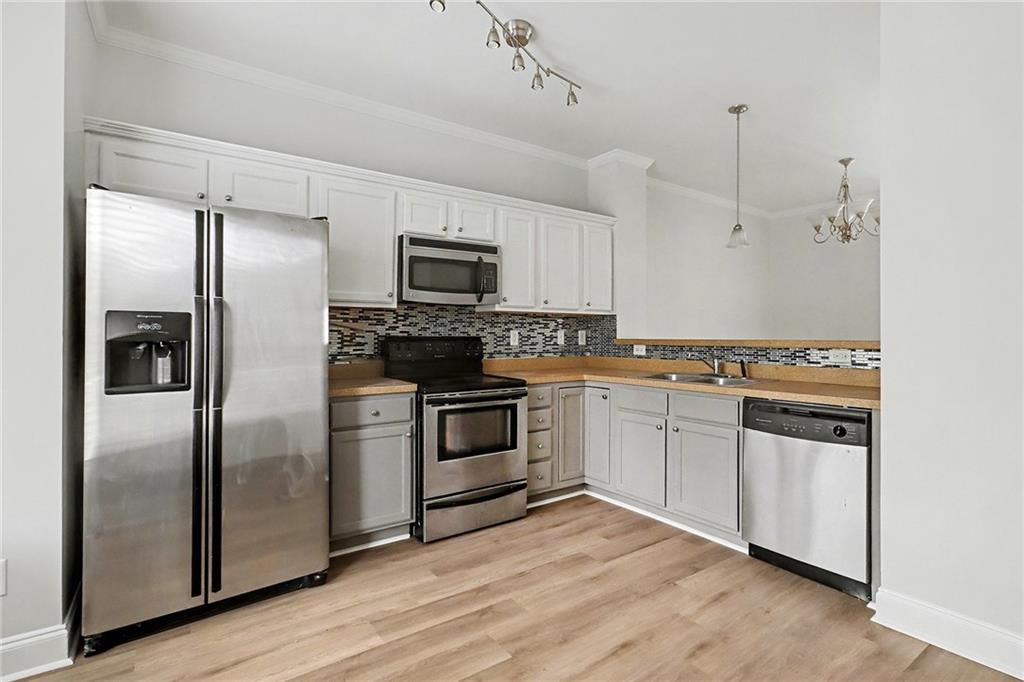 3056 Lauren Parc Road Decatur, GA 30032 - Photo 14 of 33