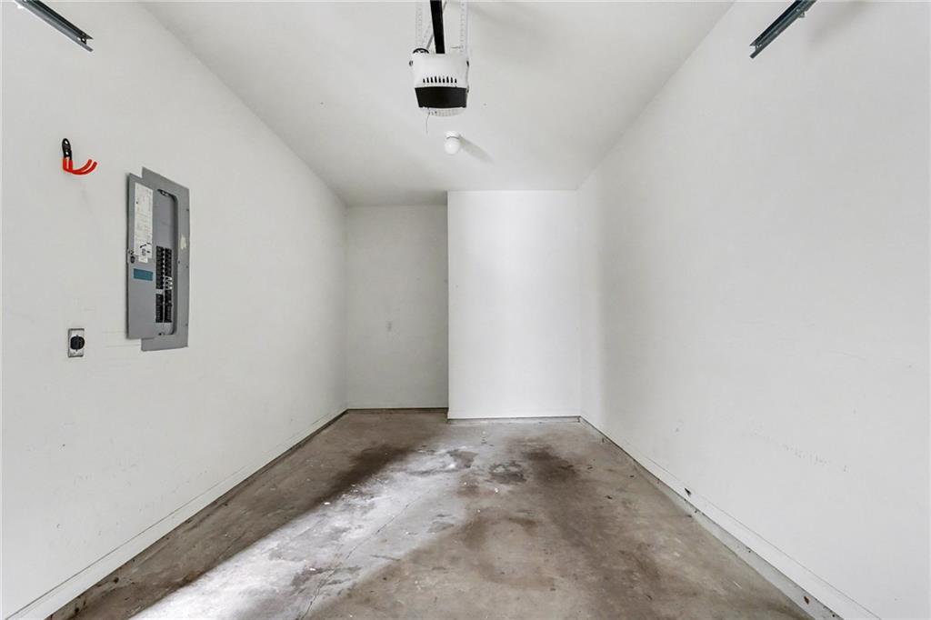 3056 Lauren Parc Road Decatur, GA 30032 - Photo 28 of 33