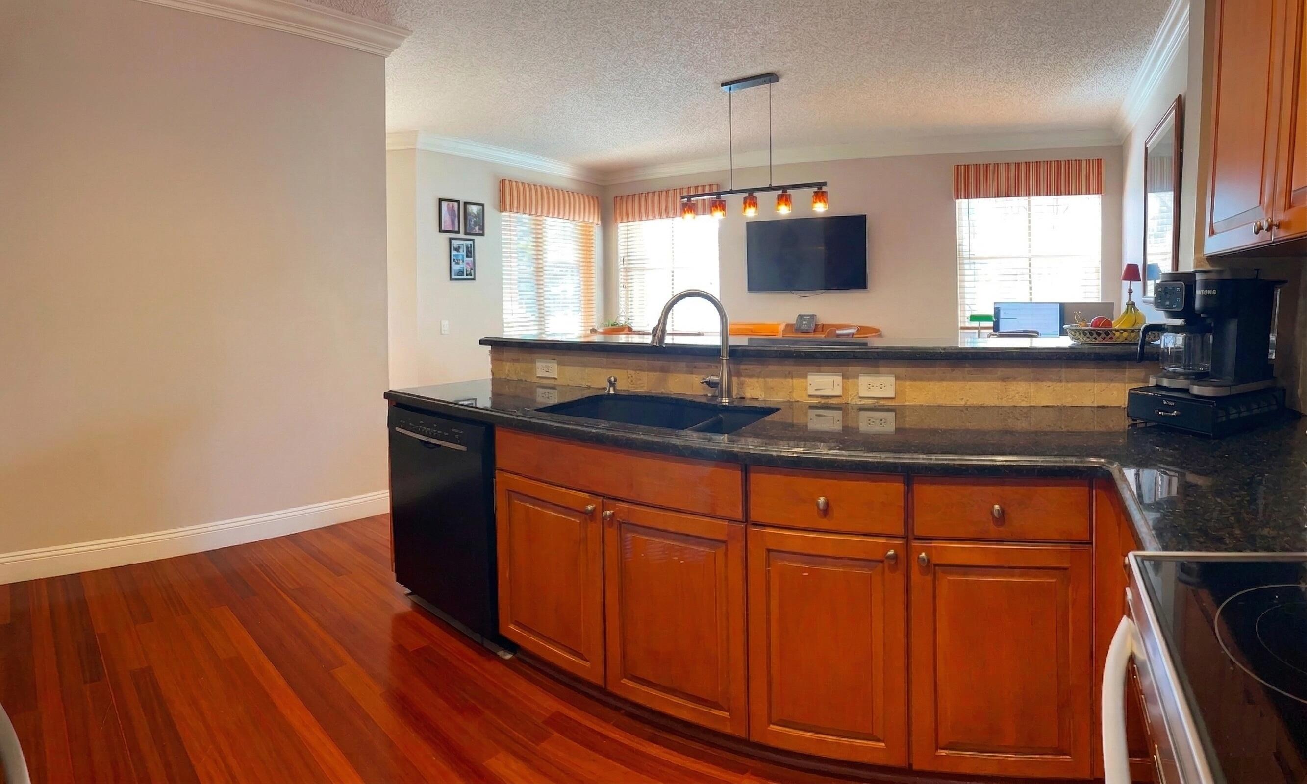 668 Willow Bend Road Weston, FL 33327 - Photo 16 of 74 Kitchen