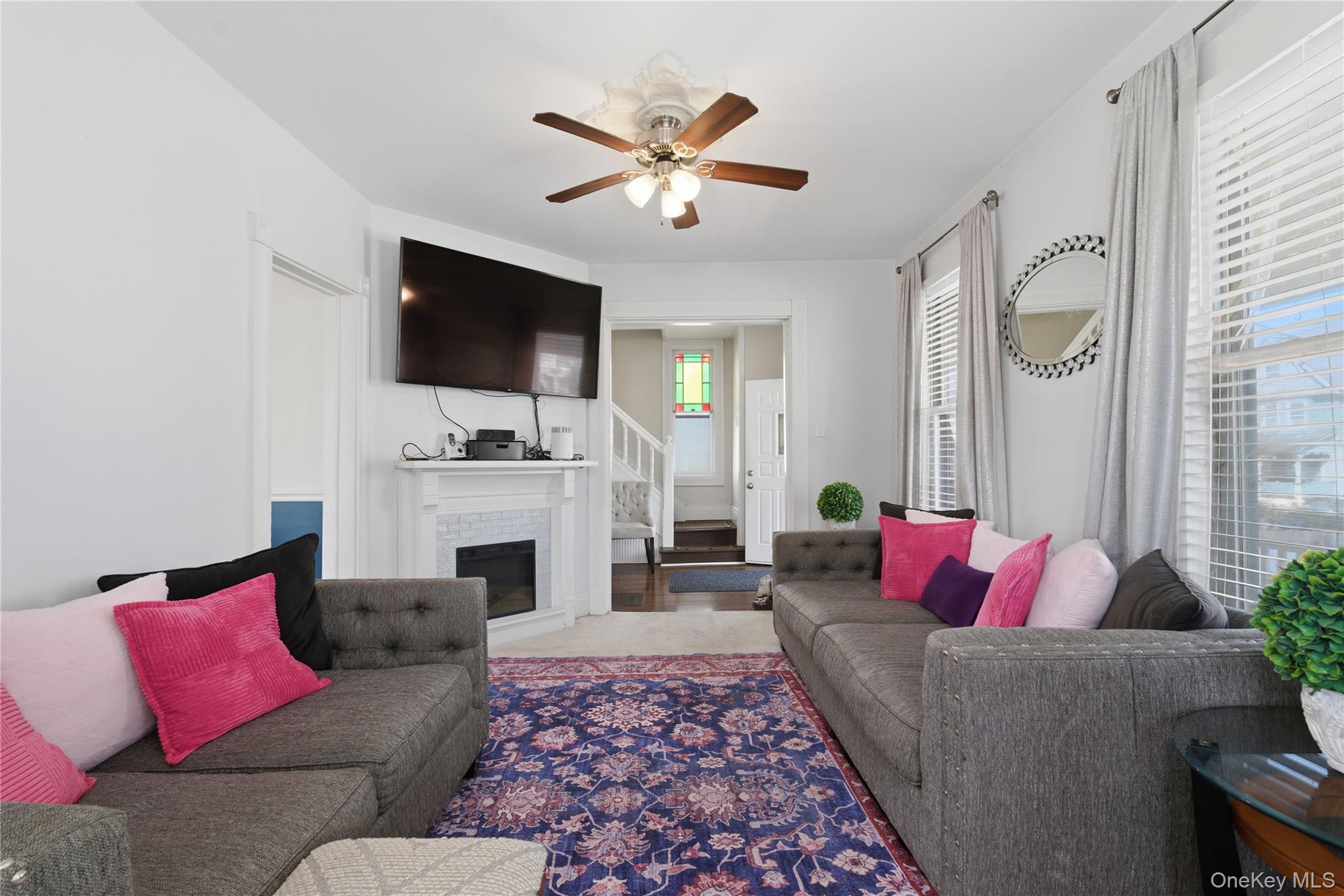 176 Depew Street Peekskill, NY 10566 - Photo 5 of 34