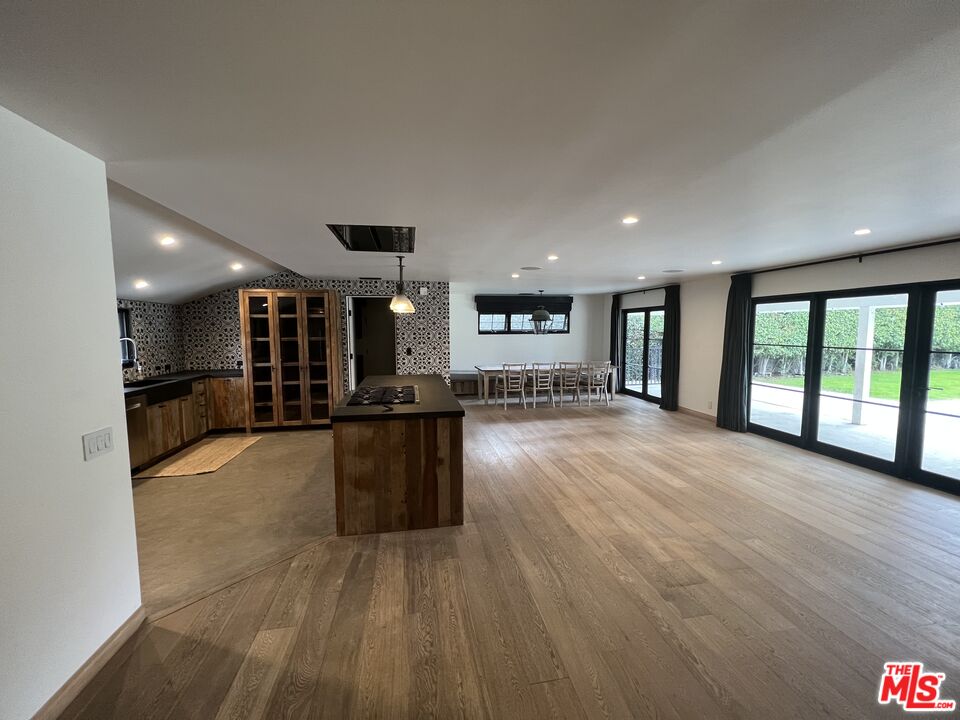 3360 Wrightview Place Studio City, CA 91604 - Photo 7 of 16 a view of kitchen with refrigerator and window