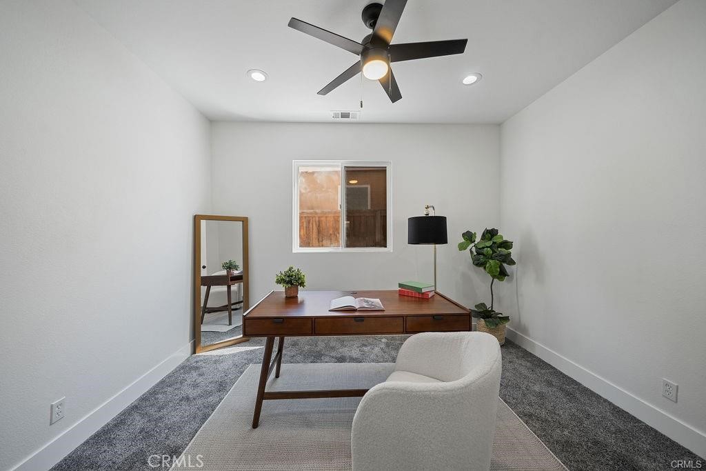 41258 Pine Tree Circle Temecula, CA 92591 - Photo 25 of 46