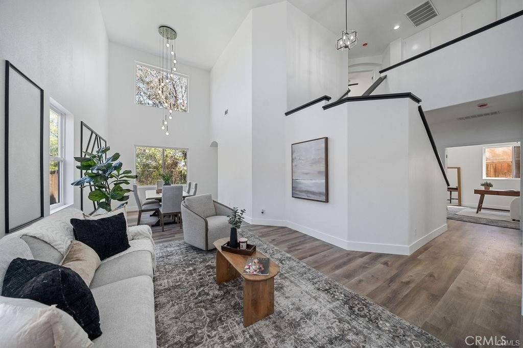 41258 Pine Tree Circle Temecula, CA 92591 - Photo 3 of 46