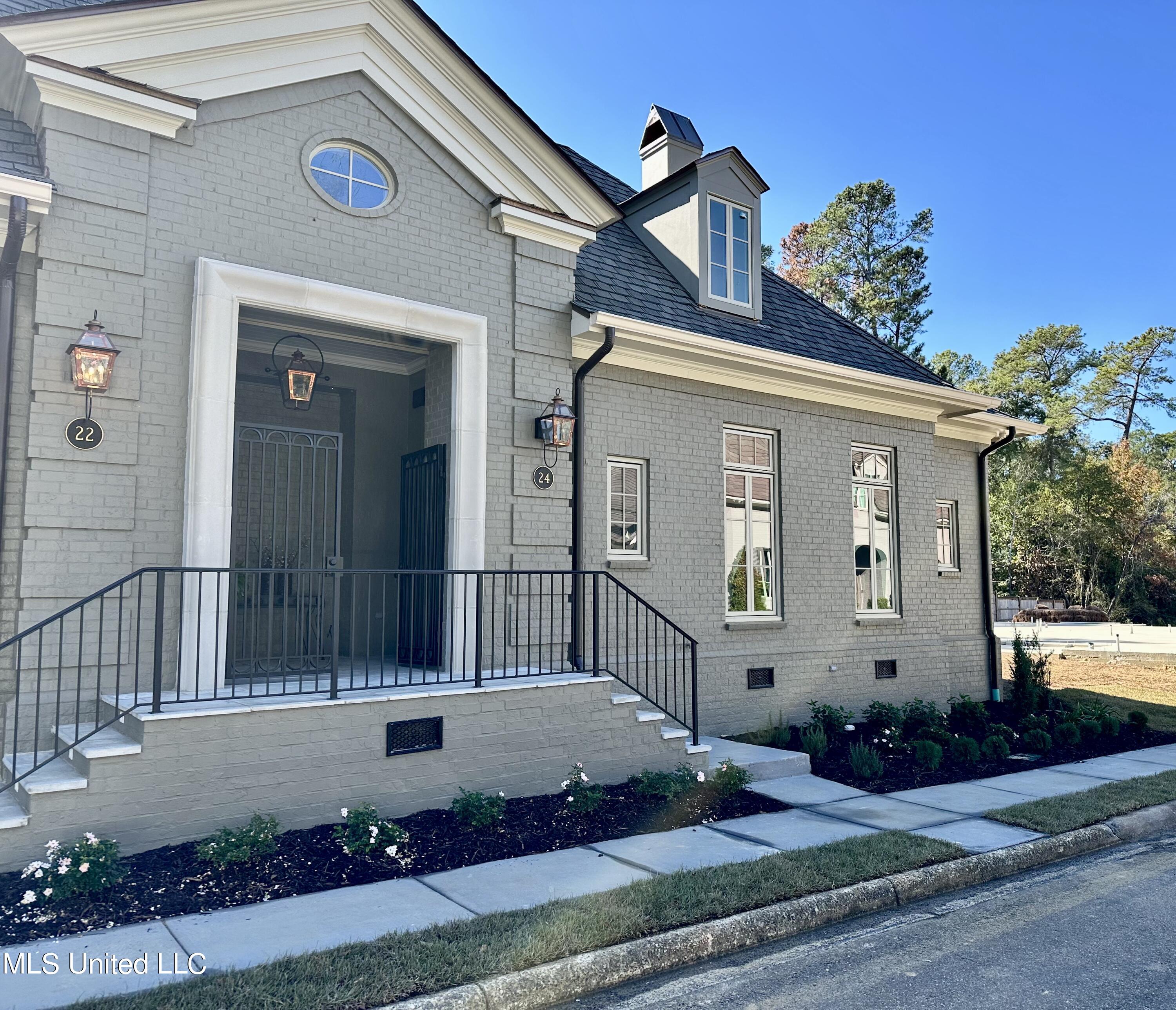 24 Waterstone Place Jackson, MS 39211 - Photo 4 of 25 4